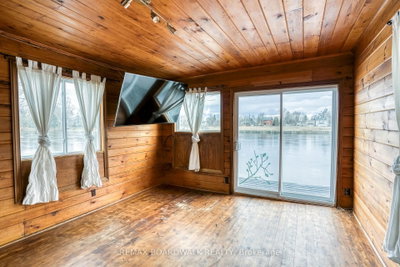 27 Allan Street • Carleton Place, ON photo 5