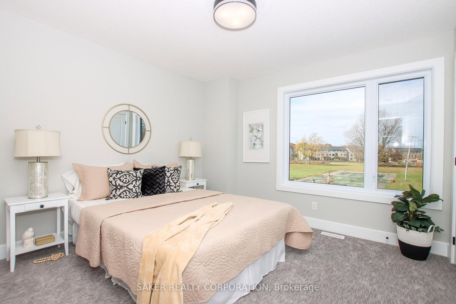 Townhouse for sale at 573 REGENT Street, Strathroy-Caradoc, Ontario, N0L 1W0 - Mount Brydges - MLS: X12665322