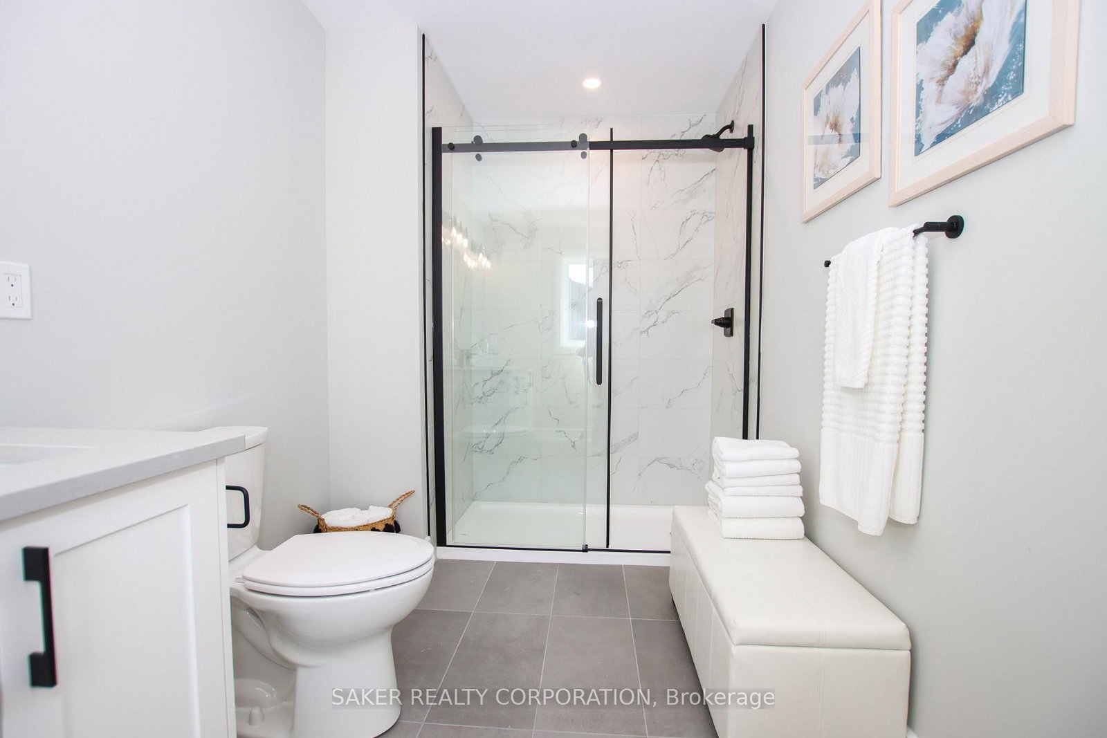 Townhouse for sale at 575 REGENT Street, Strathroy-Caradoc, Ontario, N0L 1W0 - Mount Brydges - MLS: X12665324