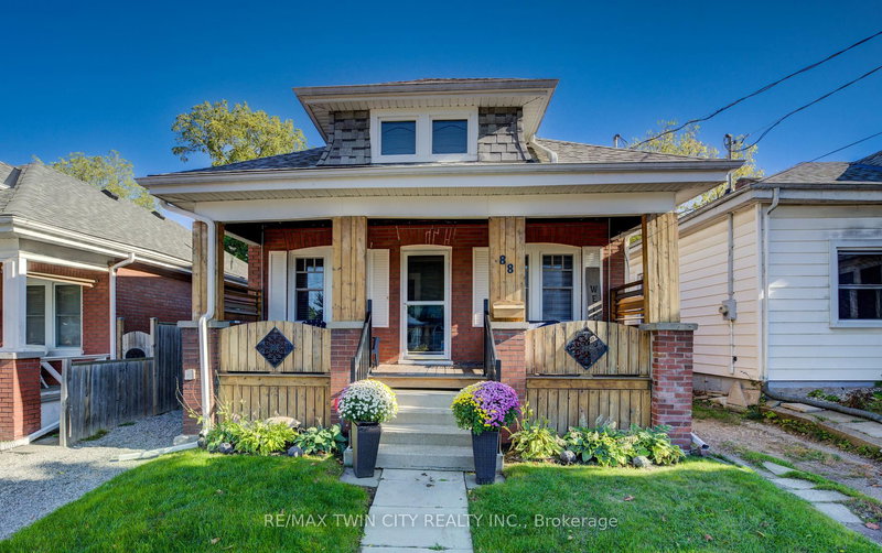 88 WALNUT St, Brantford, N3T 1H4 | Image 2