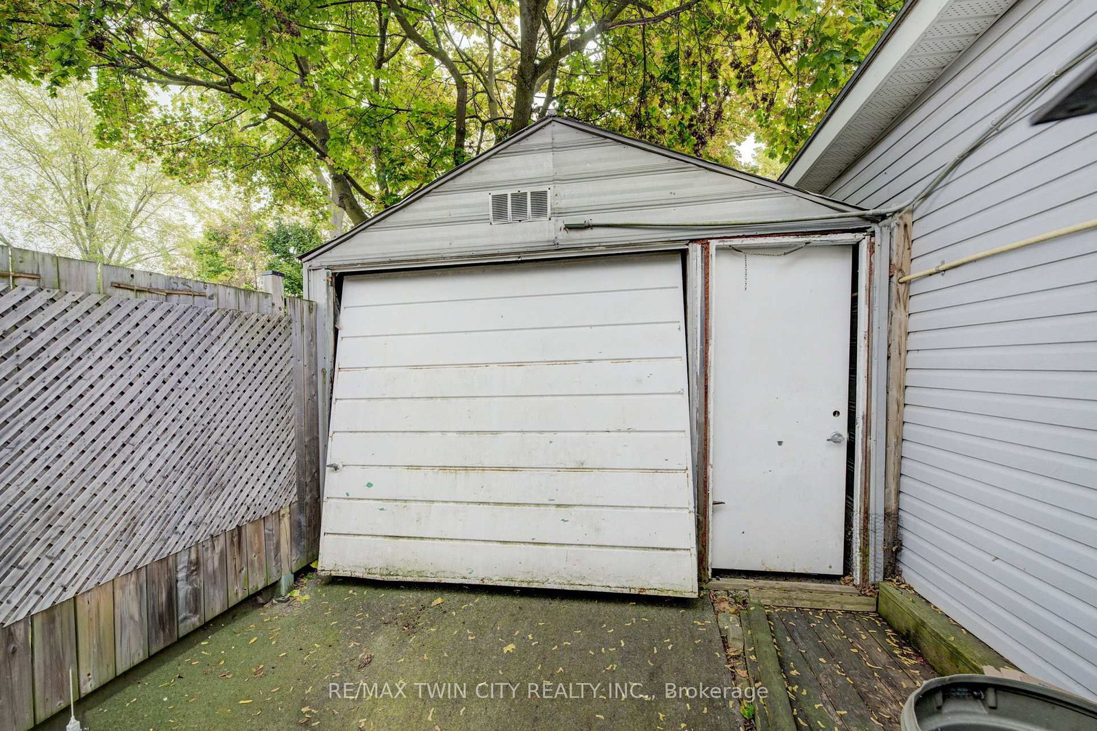 88 WALNUT Street - Photo 32