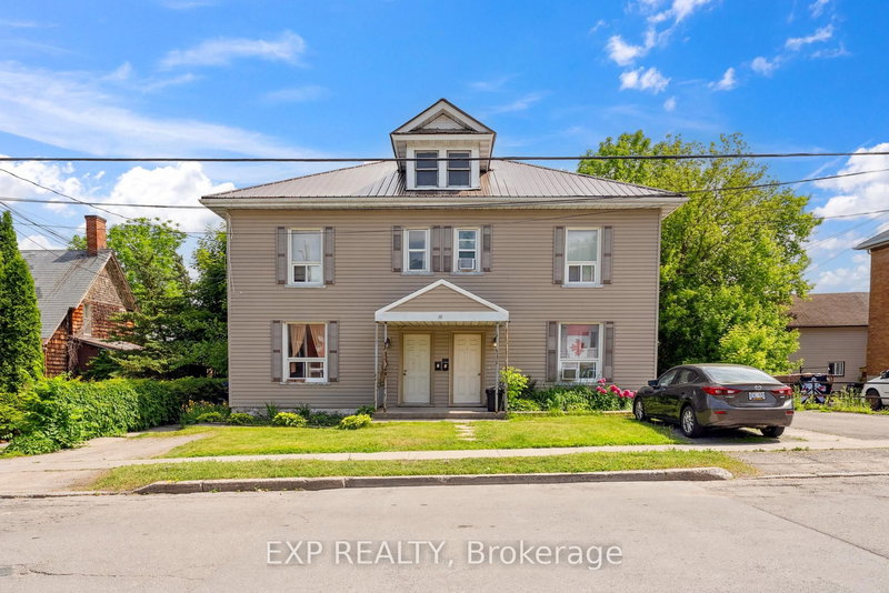 home for lease on Apt 3-17 Spring Street