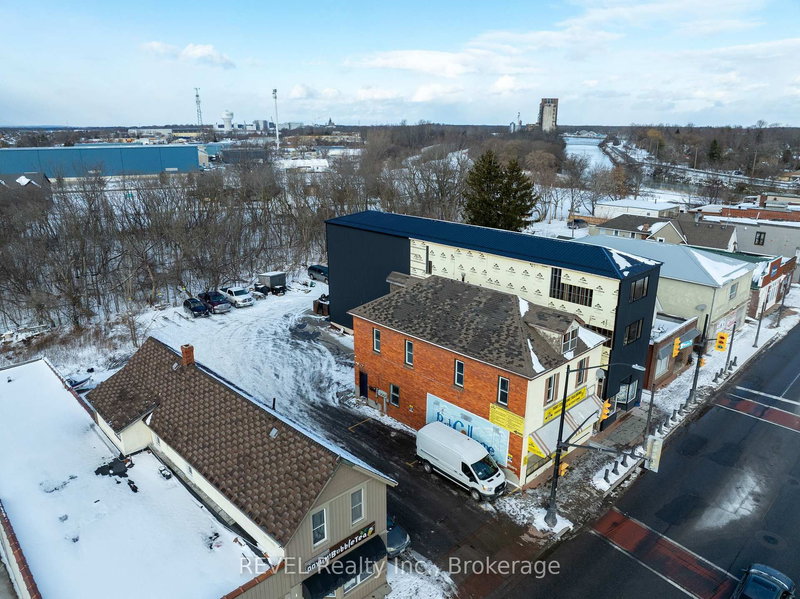 229 Main St W, Port Colborne, L3K 3V7 | Image 3