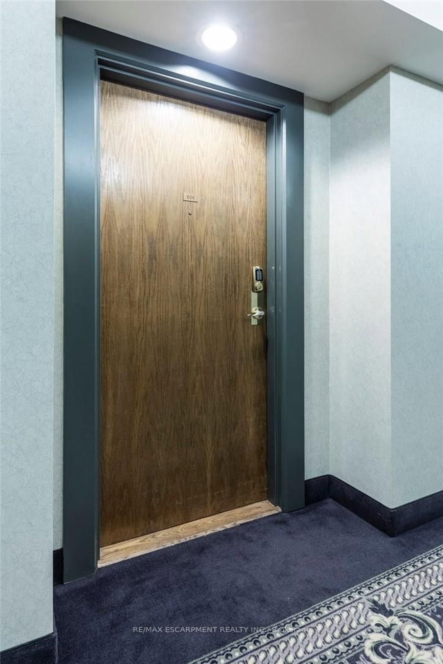 604 - 77 Governors Road