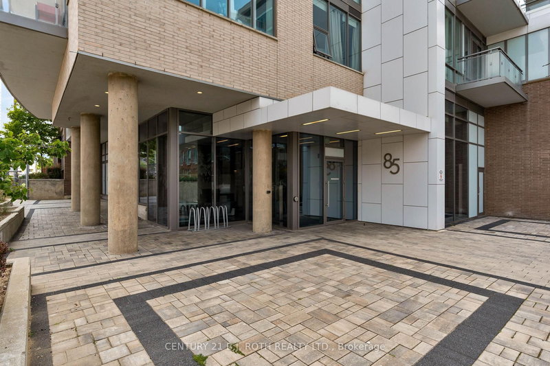 1507 - 85 Duke St W, Kitchener, N2H 0B7 | Image 3