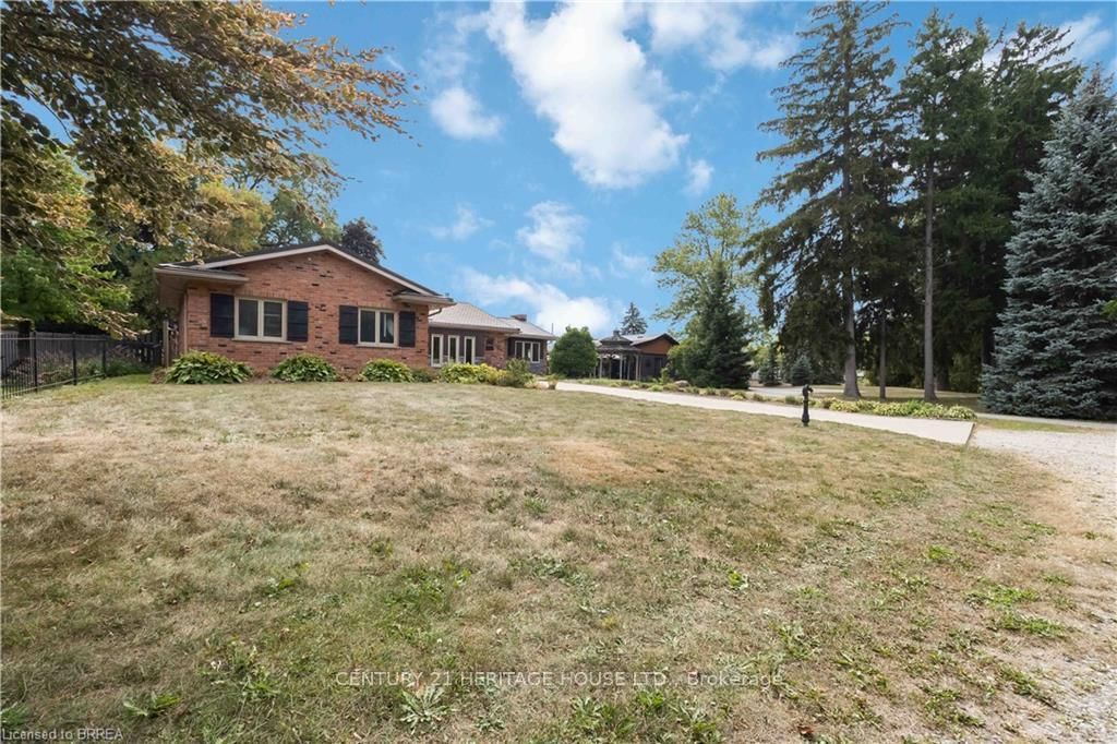 232 Paris Road E - Photo 14