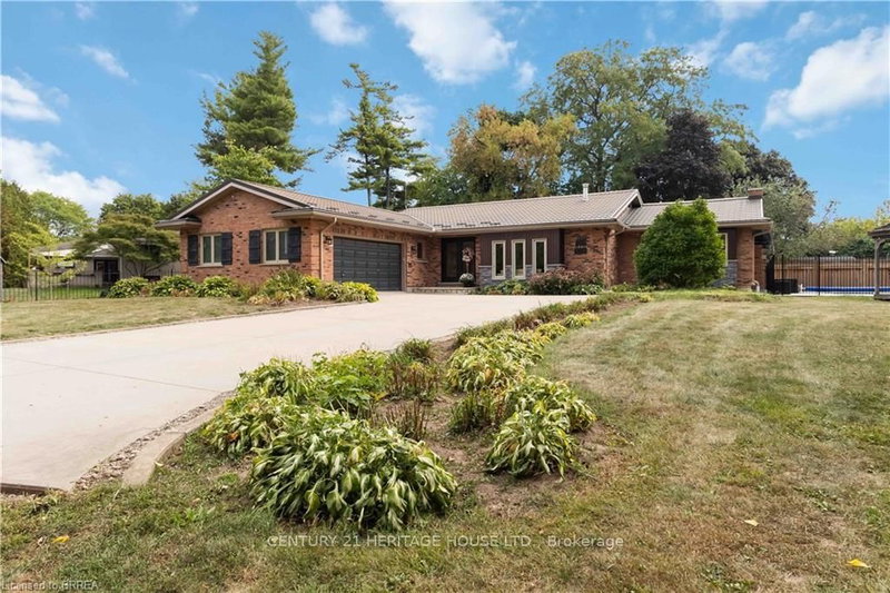 232 Paris Rd E, Brantford, N3R 1J4 | Image 2