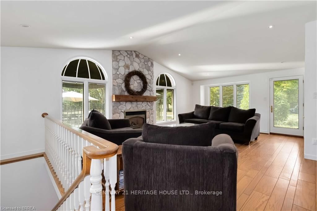 232 Paris Road E - Photo 24