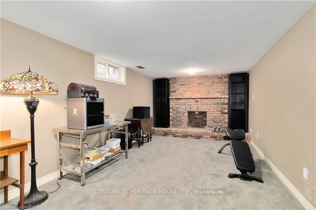 232 Paris Road E - Photo 34