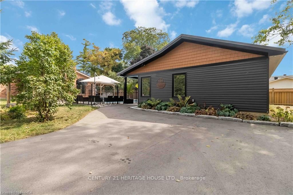 232 Paris Road E - Photo 35