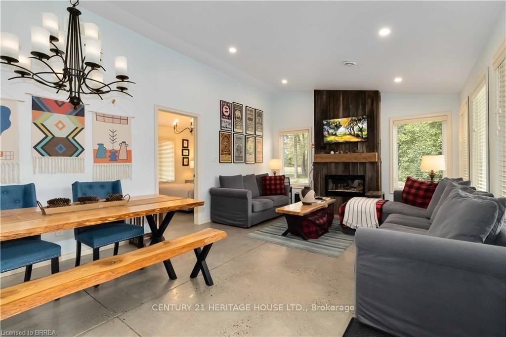 232 Paris Road E - Photo 37