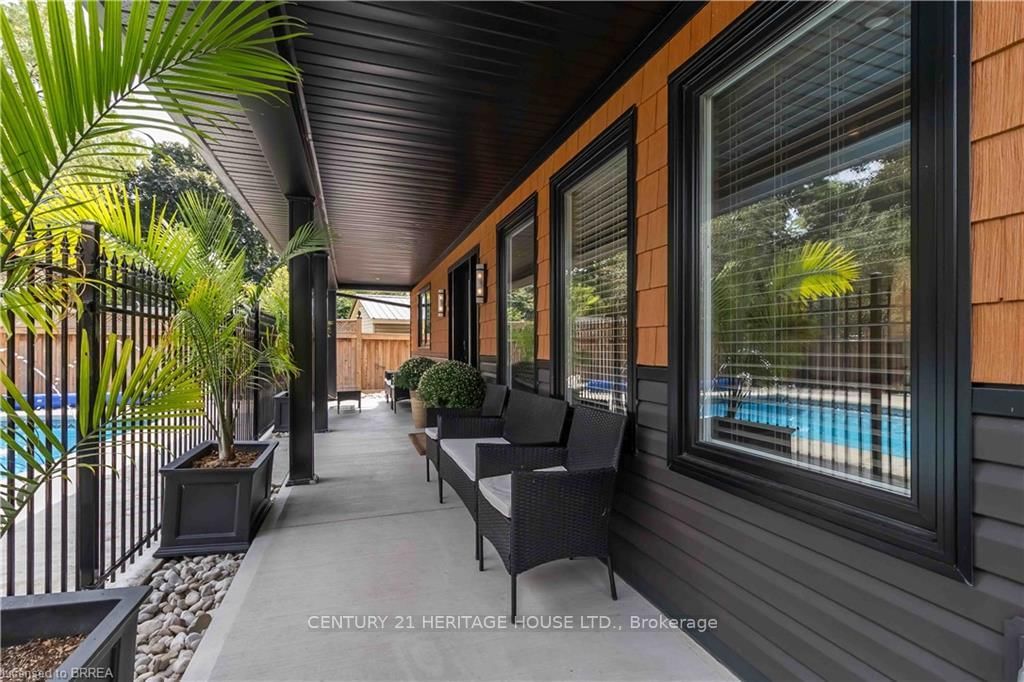 232 Paris Road E - Photo 5