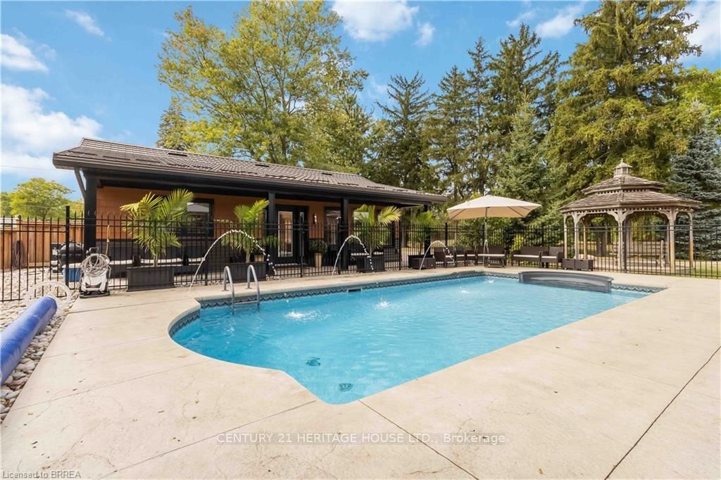 232 Paris Road E - Photo 6