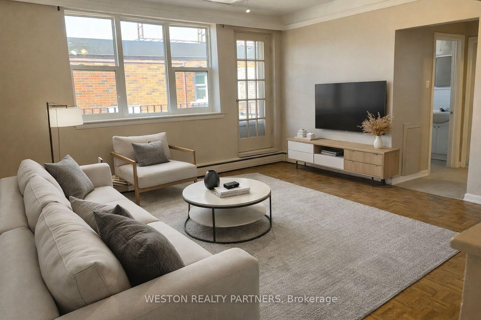 Semi-Detached House for lease at 17-672 Fennell Avenue, Hamilton, Ontario, L8V 1V2 - Burkholme - MLS: X12668620