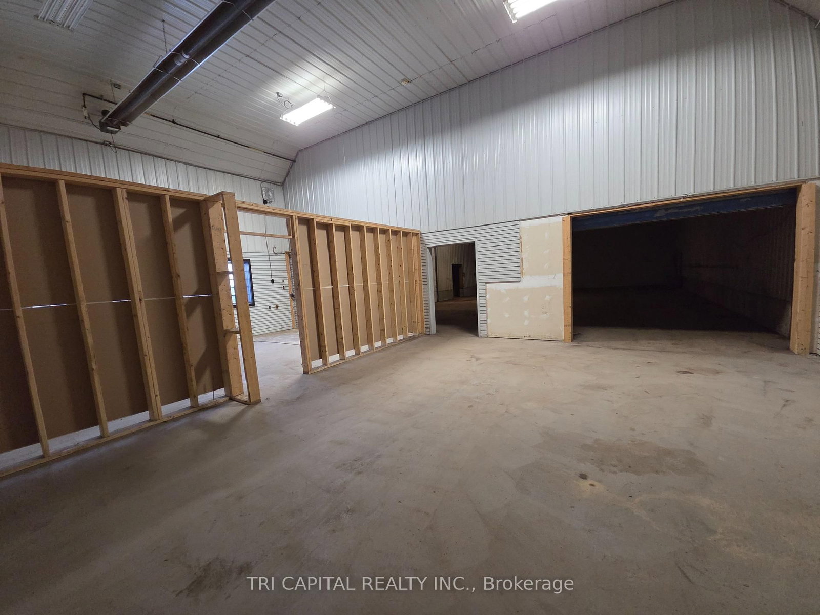 1875 Wharncliffe Road, Unit B-121b - Photo 3