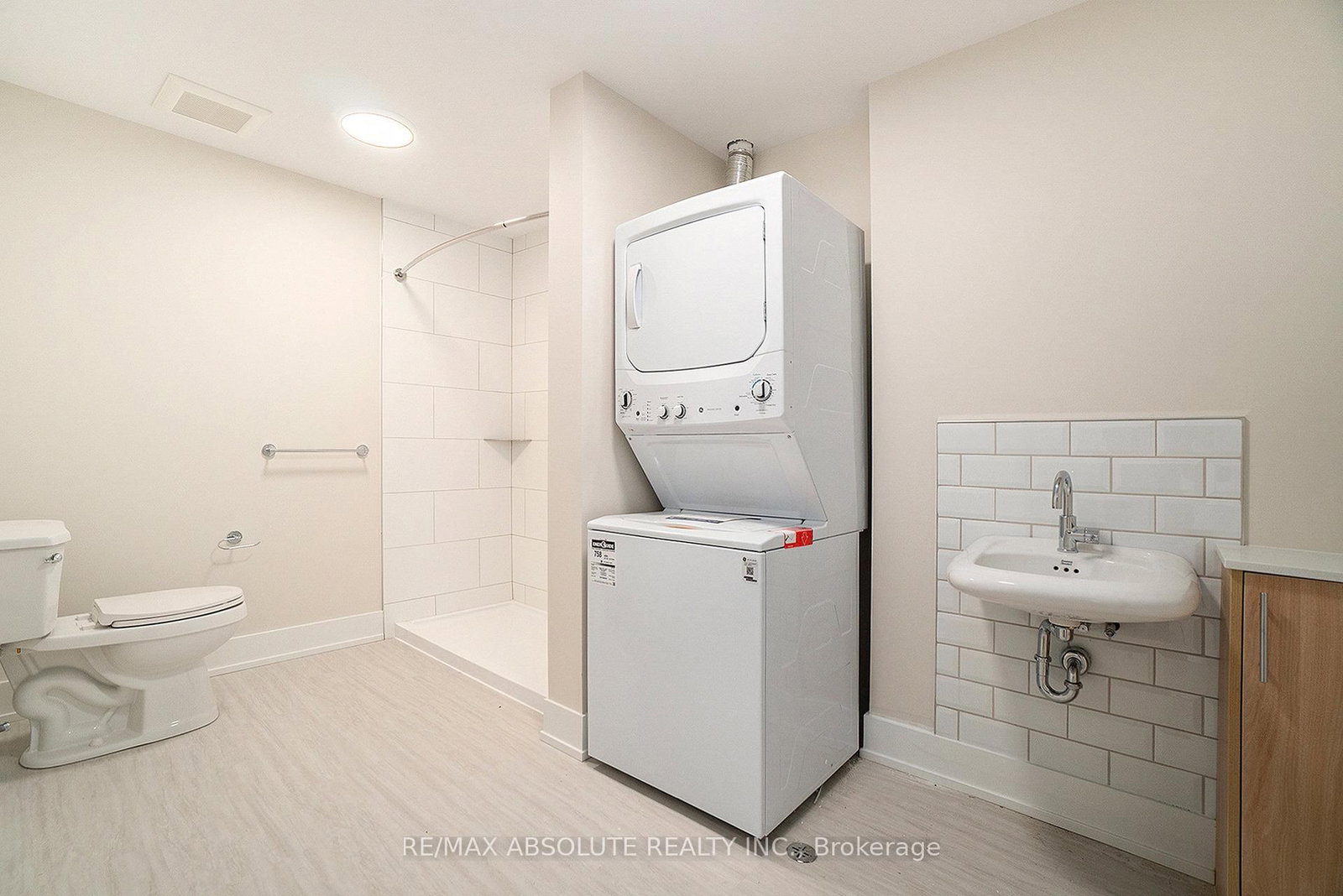 12B Thomas Street S, Unit 310 - Photo 12