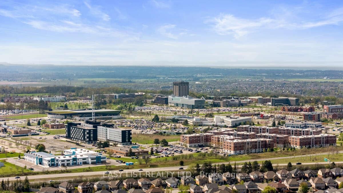 Townhouse for sale at 121 Ivy Crescent, Thorold, Ontario, L2V 0J9 - Confederation Heights - MLS: X12670096