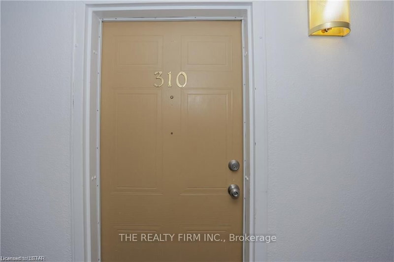 310 - 735 Deveron Cres, London South, N5Z 4X8 | Image 3