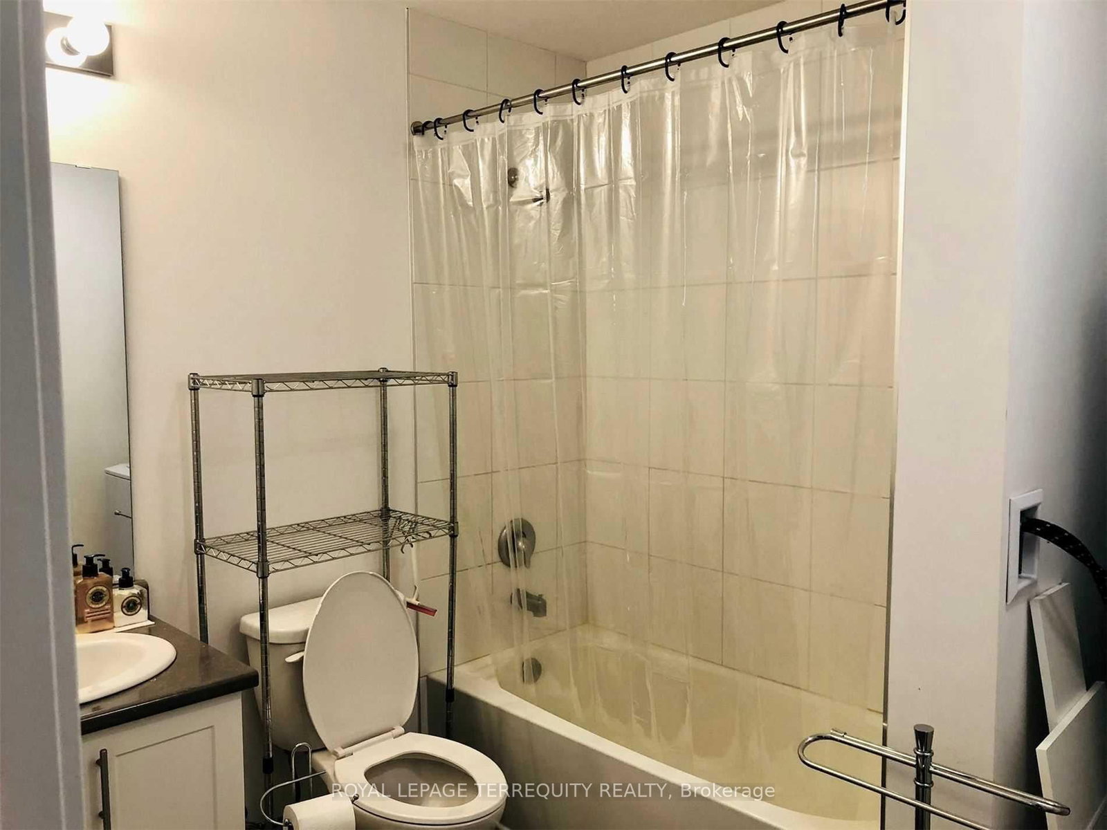 81 Robinson Street, Unit 104 - Photo 13