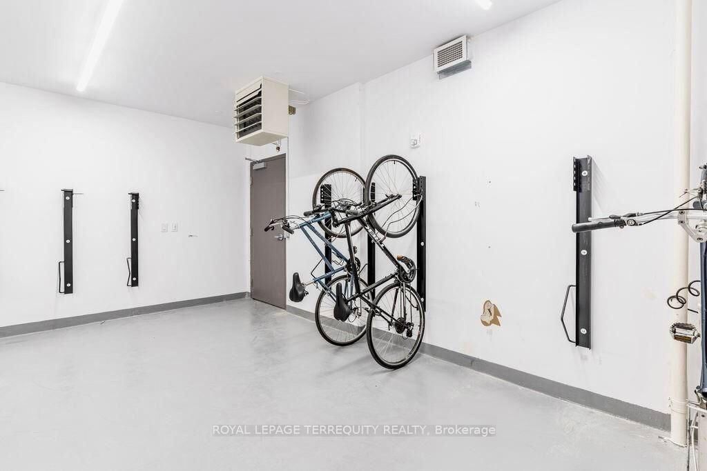 81 Robinson Street, Unit 104 - Photo 15