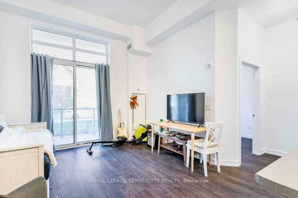 81 Robinson Street, Unit 104 - Photo 4