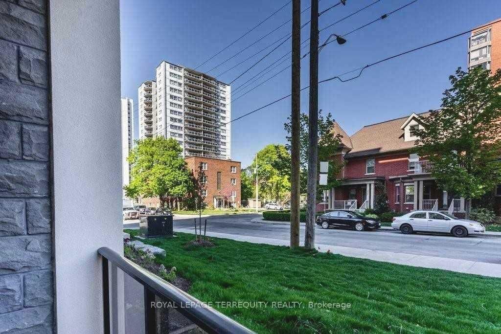 81 Robinson Street, Unit 104 - Photo 7