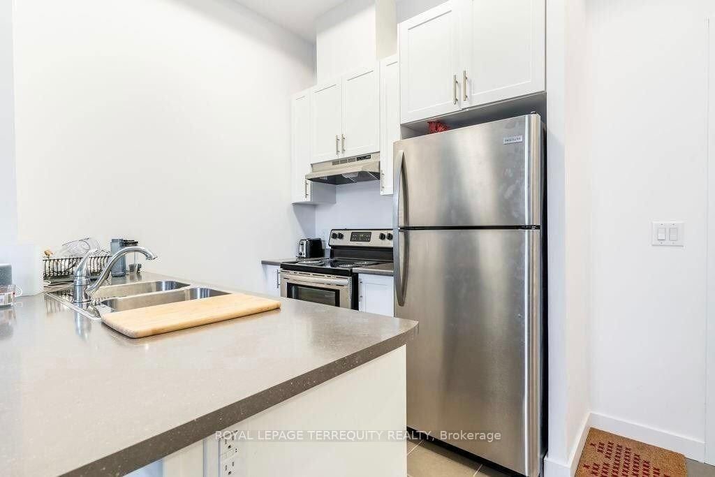 81 Robinson Street, Unit 104 - Photo 9