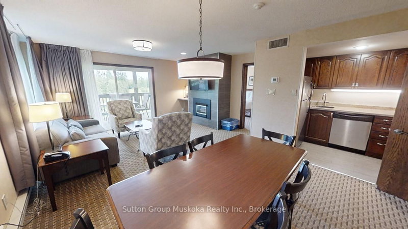 31-101 The Greens Dr, Huntsville, P1H 2E8 | Image 3