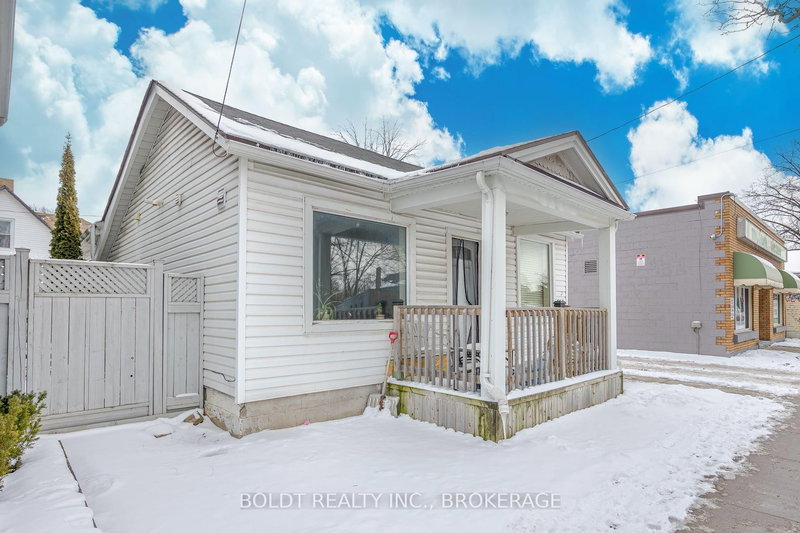 114 Lake St, St. Catharines, L2R 5X8 | Image 2