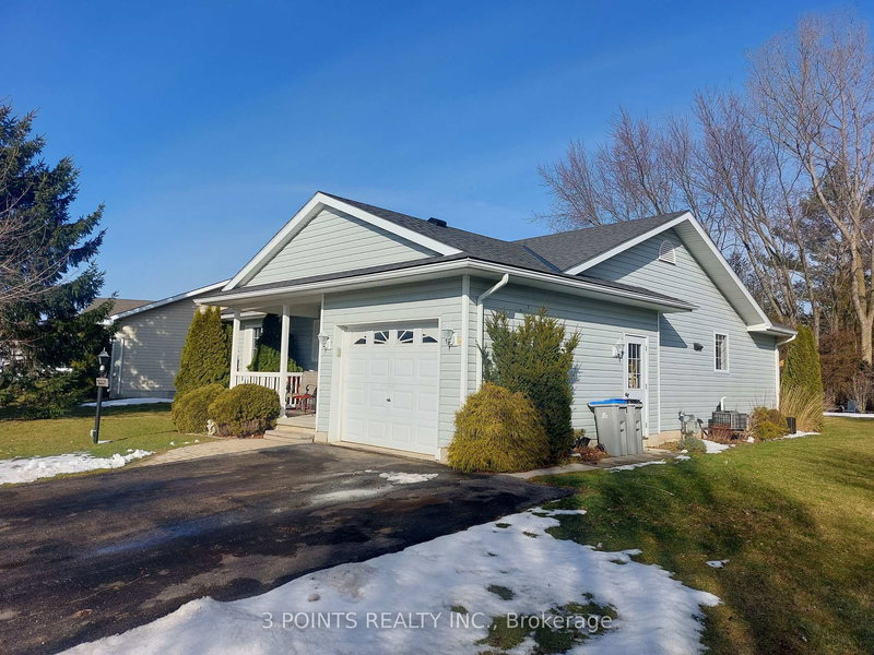 371 Shannon Blvd, South Huron, N0M 1T0 | Image 2