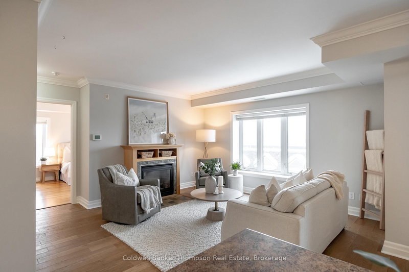 405 - 26 Dairy Lane, Huntsville, P1H 0A4 | Image 2