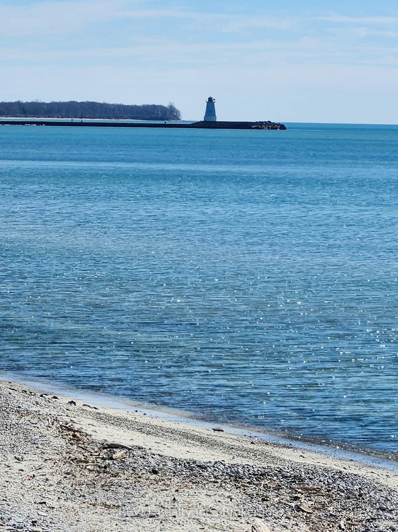 80 Lighthouse Dr, Haldimand, N1A 2W6 | Image 3