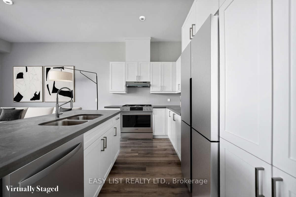 Townhouse for sale at 115 Ivy Crescent, Thorold, Ontario, L2V 0J9 - Confederation Heights - MLS: X12674324