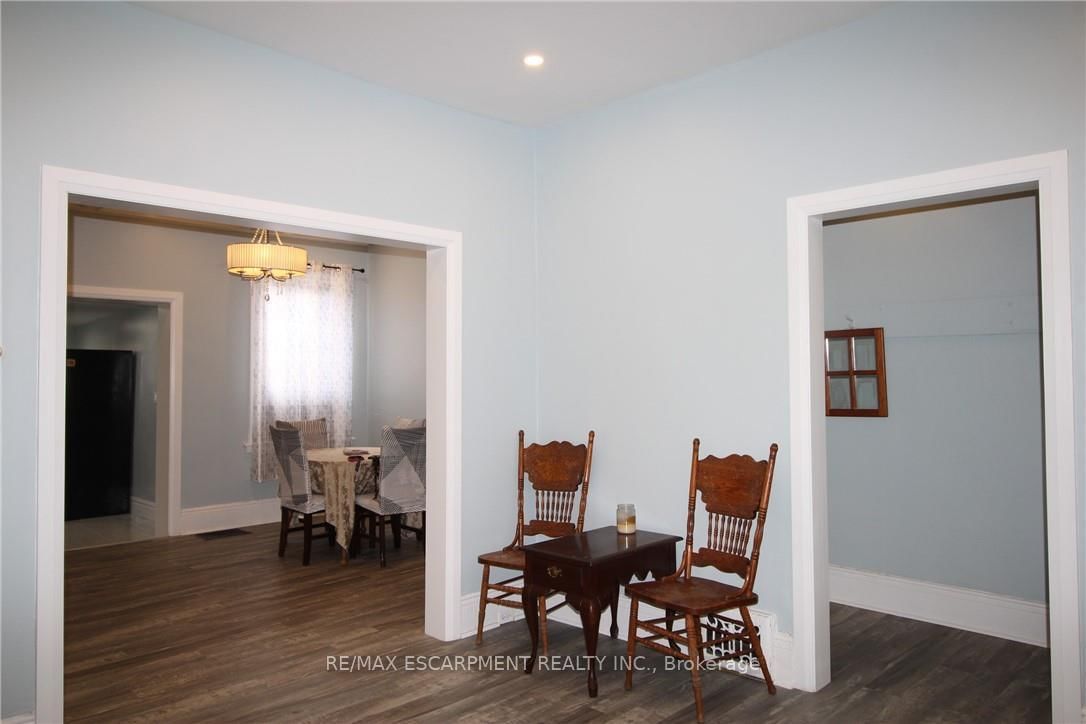 Townhouse for sale at 19 Emerald Street, Hamilton, Ontario, L8L 5J9 - Landsdale - MLS: X12674590