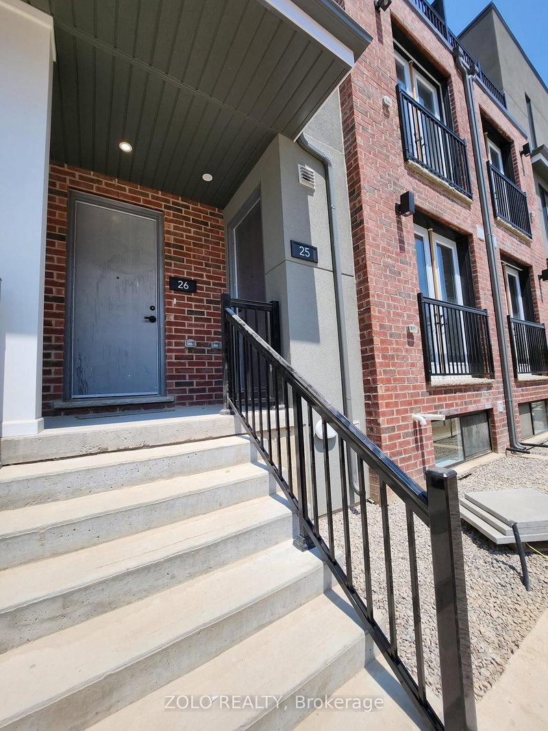 home for lease on 25-99 Roger Street N