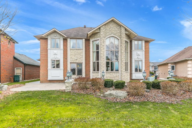 1585 Stoneybrook Crescent