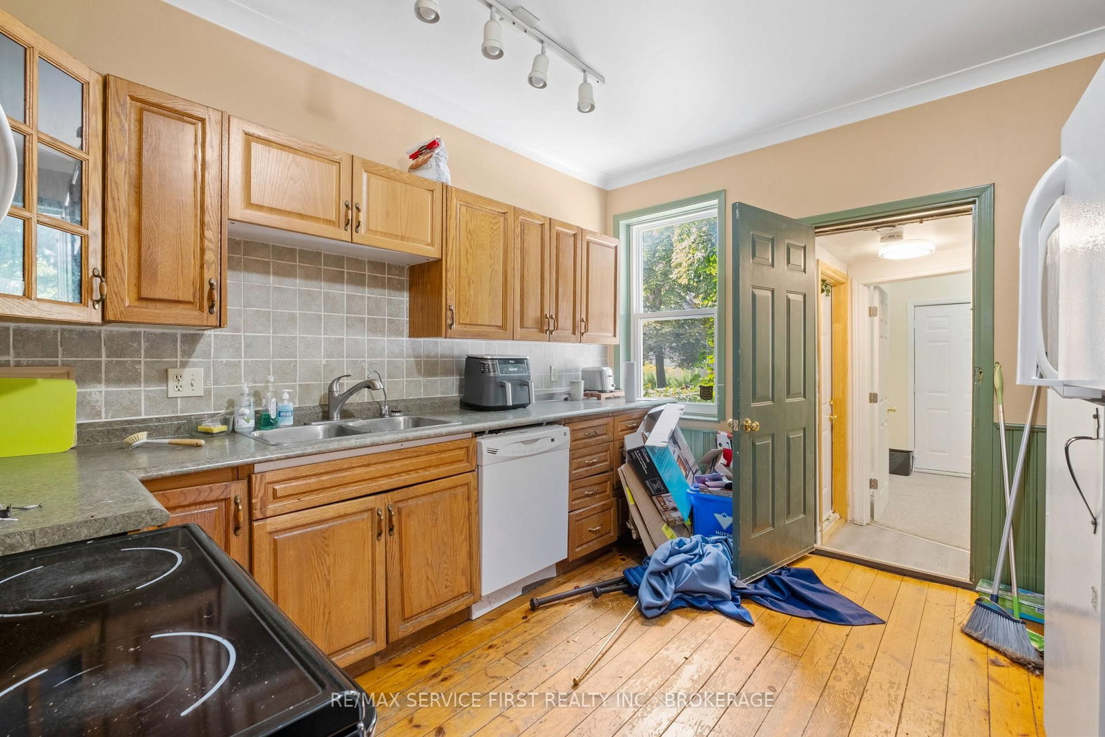 392 Alfred Street - Photo 22