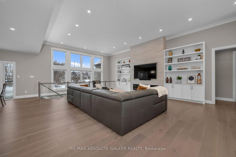 700 Mcmanus Ave, Manotick, K4M 0B2 | Image 2