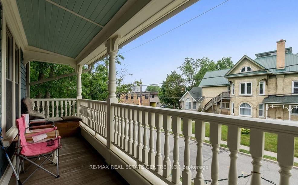 14 Young Street W - Photo 21