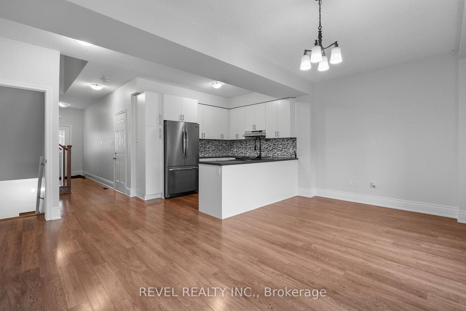 Townhouse for sale at 35 Sunset Way, Thorold, Ontario, L0S 1A0 - Rolling Meadows - MLS: X12676192