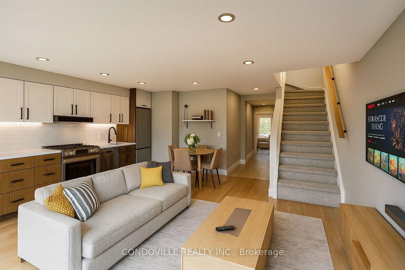 854 Doon Village Rd, Kitchener, N2P 1A3 | Image 2