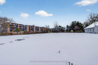 556 Bath Road E — more photos