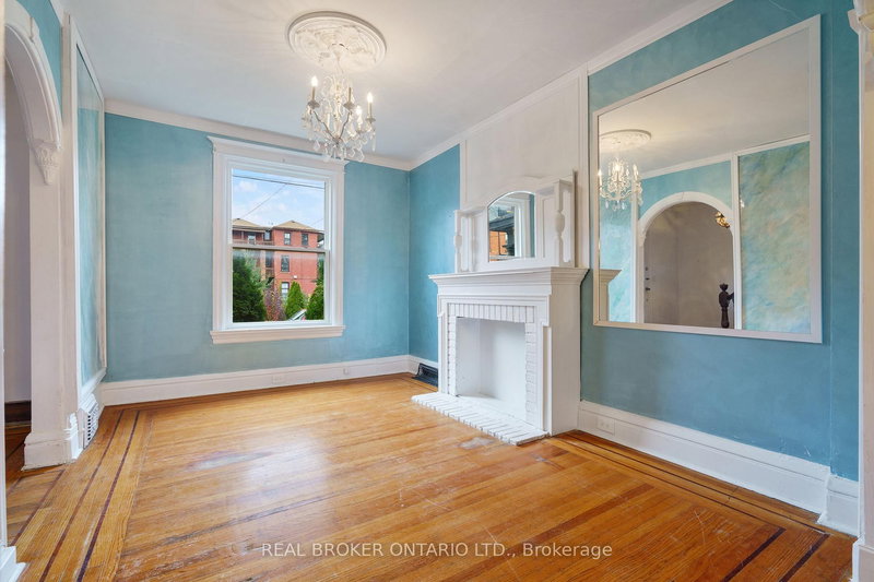 125 Grant Ave, Hamilton, L8N 2X6 | Image 3