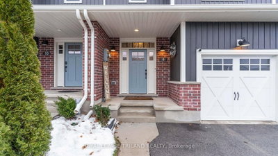 8 CHARTER CREEK Court — photo 3