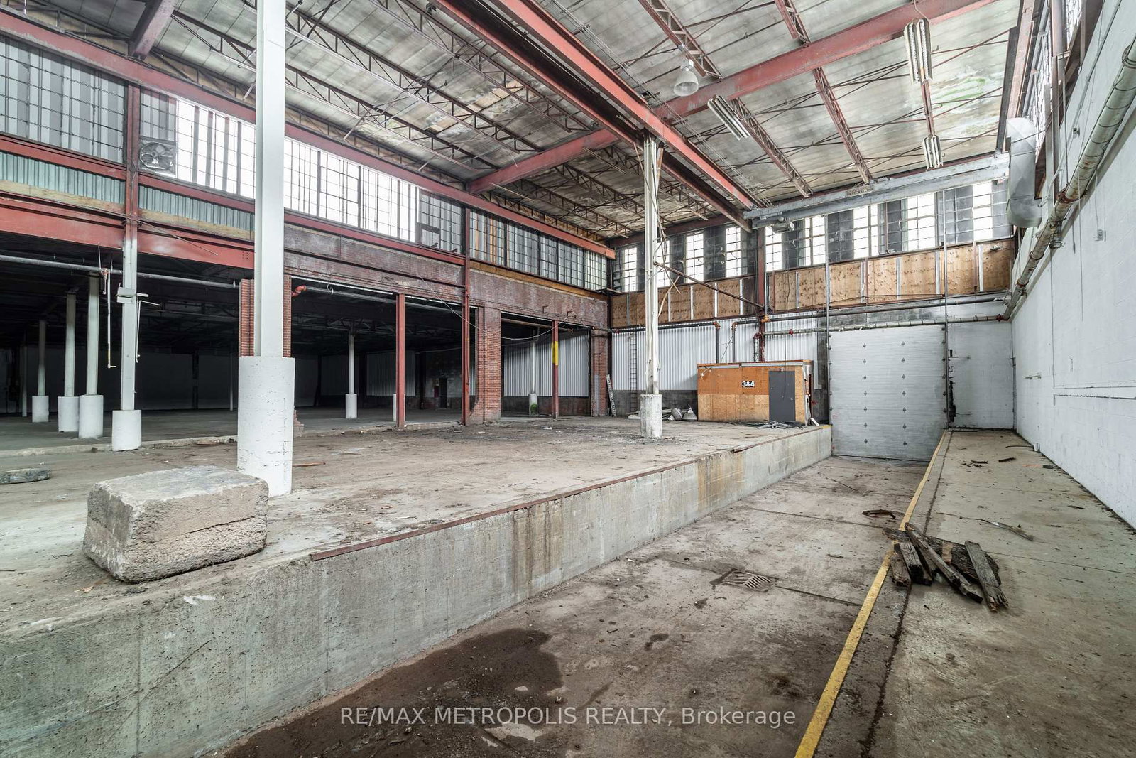 5881 Thorold Stone Road - Photo 6