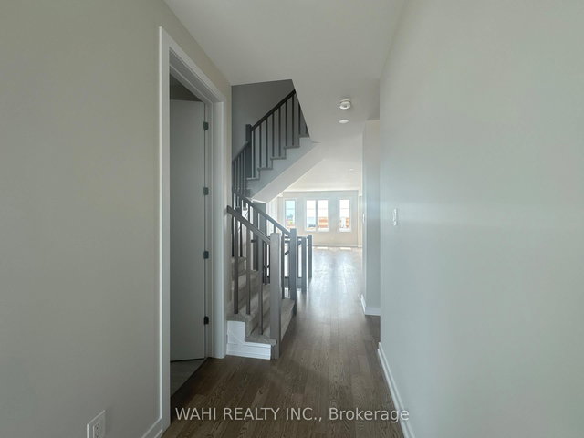 515 Oldenburg Avenue