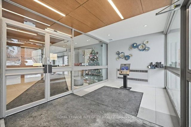 109 - 158A McArthur Avenue