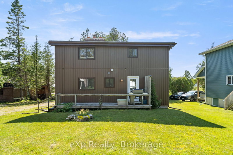 329 Bay St, South Bruce Peninsula, N0H 2T0 | Image 3
