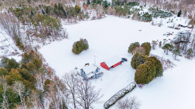 962 Concession 10 Road W