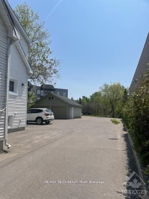 2788 St Joseph Blvd, Ottawa, K1C 1G5 | Image 2